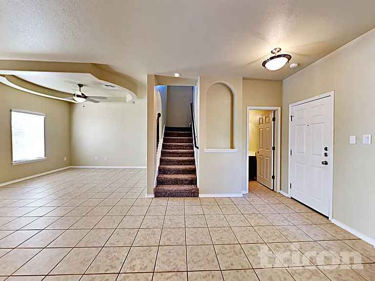 3846 Bogie Way — Photo 5