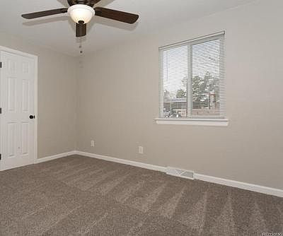 2nd image of 1116 S Knox Ct