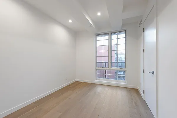 Rented by Nest Seekers International | media 23