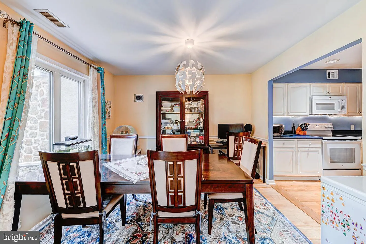 3 bed, 2.5 bath, 1728 sqft, $2,750 — Photo 4