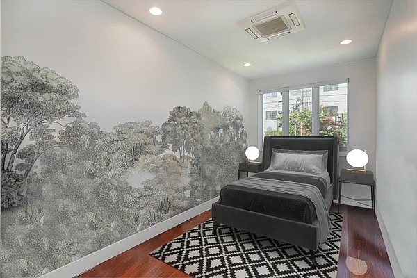 Sold by Compass | media 5