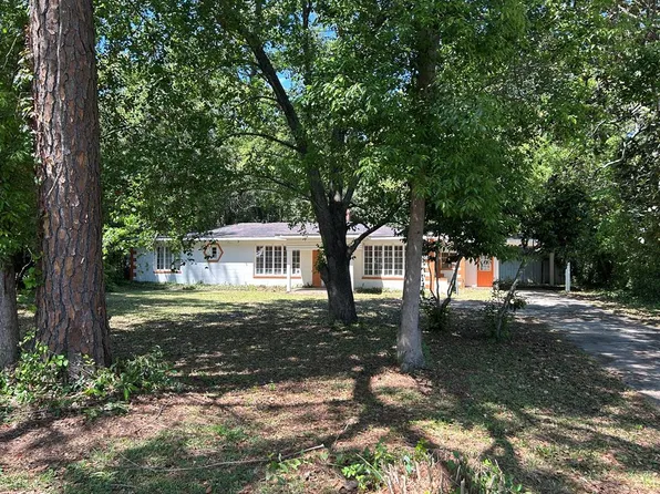 503 E 6th St, Adel, GA 31620