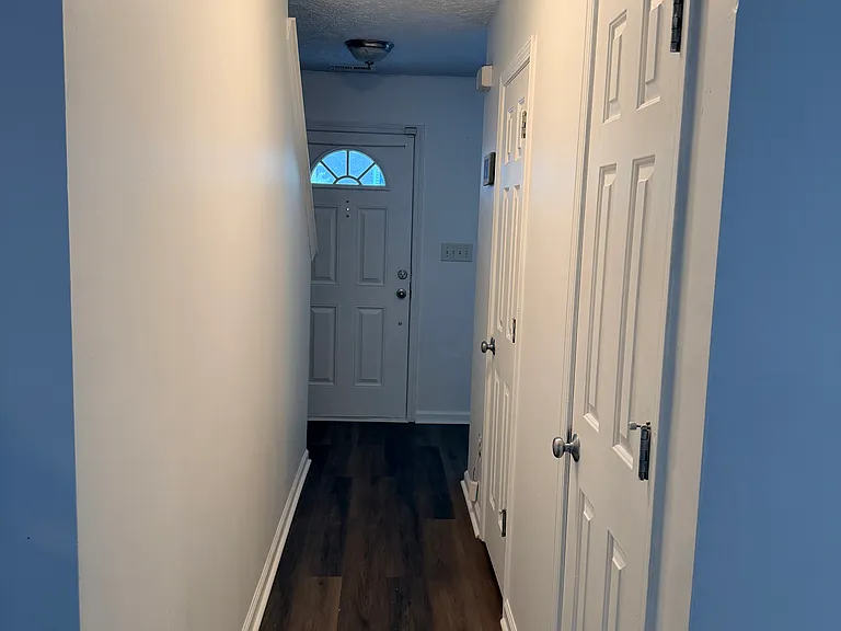 3203 Forrestal Dr — Photo 5