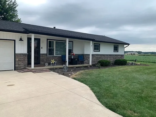 403 Ohio St, Jackson Center, OH 45334