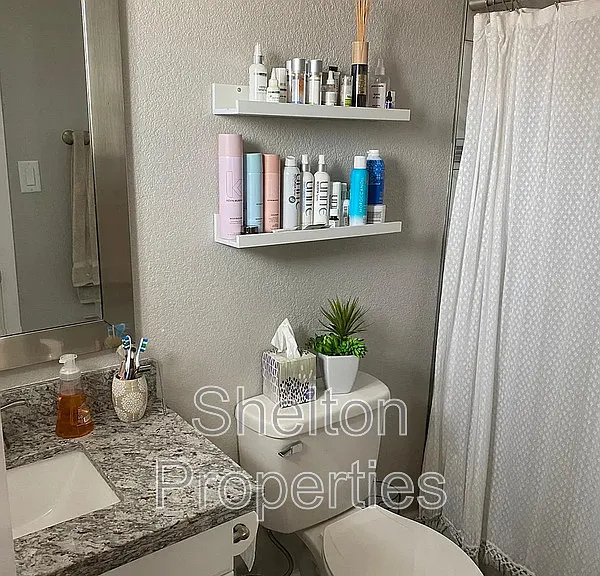 1421 S Roberts Rd — Photo 11