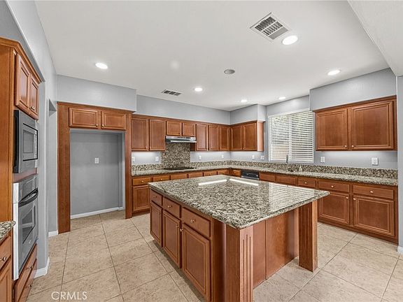 5th image of 13247 Chariot Rd