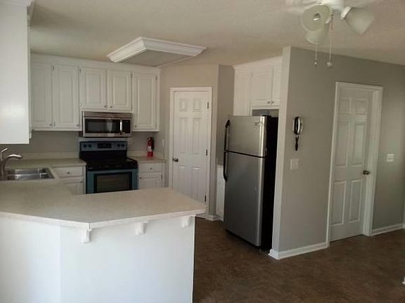 3rd image of 6815 Quail Pl