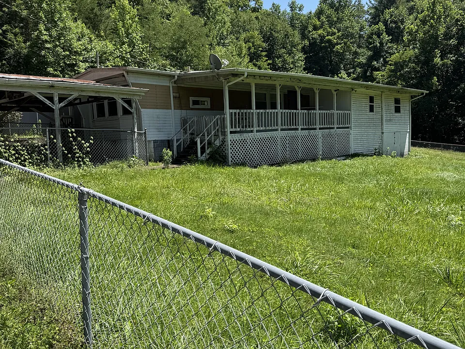 145 Hillrise Dr
