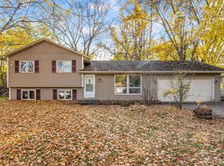 9667 103rd Pl N, Maple Grove, MN 55369