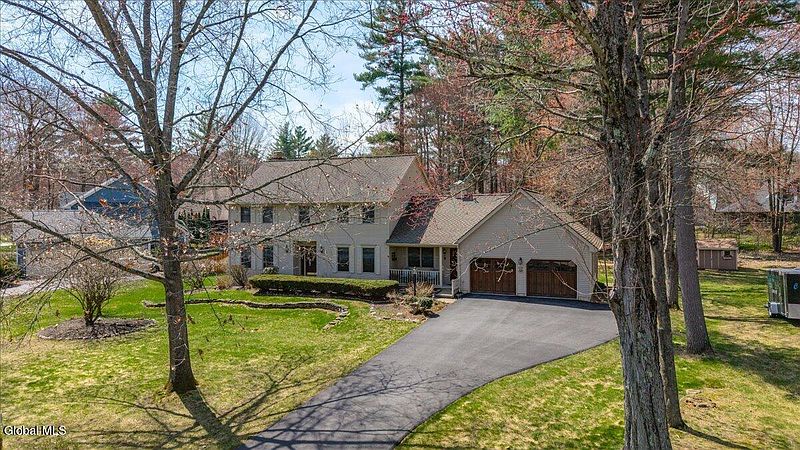 4th image of 10 Timberwick Drive