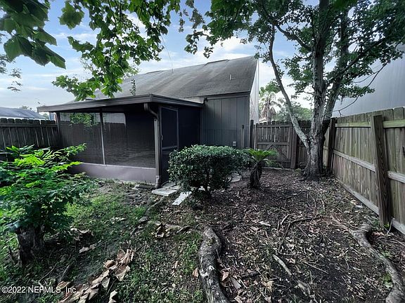 3rd image of 5580 Greatpine Ln S