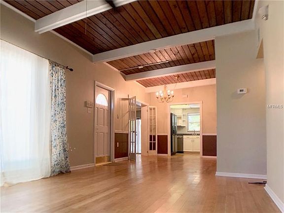 5th image of 2562 Lake Ellen Dr