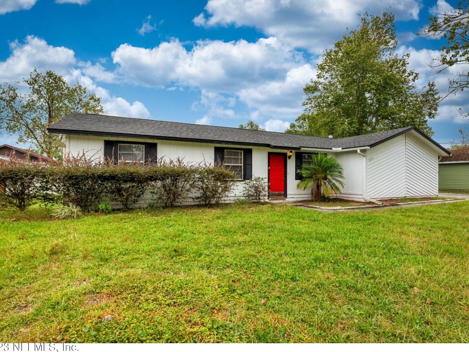 1st image of 10751 APPALOOSA Drive