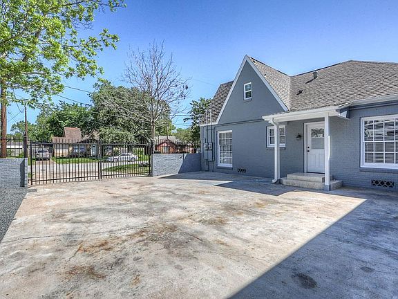 4th image of 606 Avenue Of Oaks #A