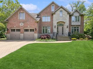 915 Pleasant Dr, Glenview, IL 60025