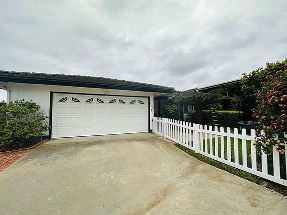 2nd image of 5108 Pacifica Dr