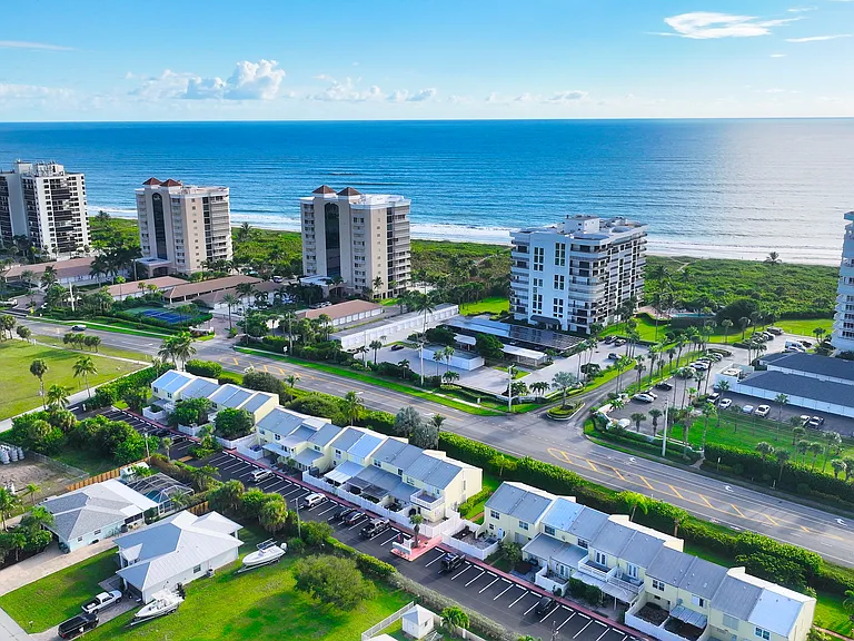 2801 N Highway A1A #D — Photo 2