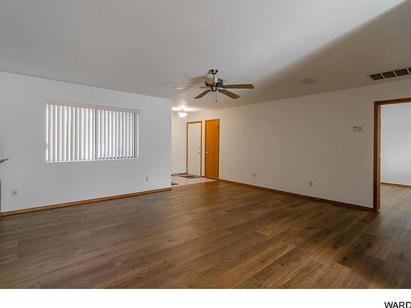 4th image of 3510 Red Cloud Dr