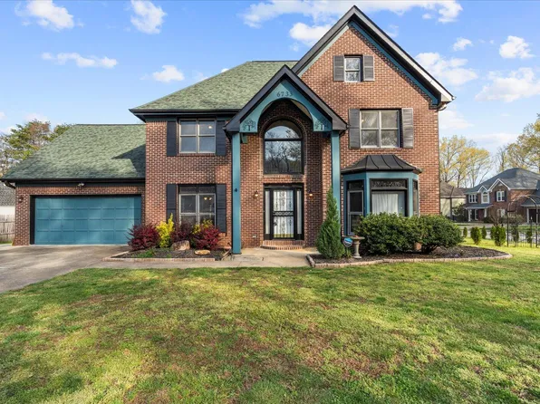 6733 W Point Dr, Hixson, TN 37343