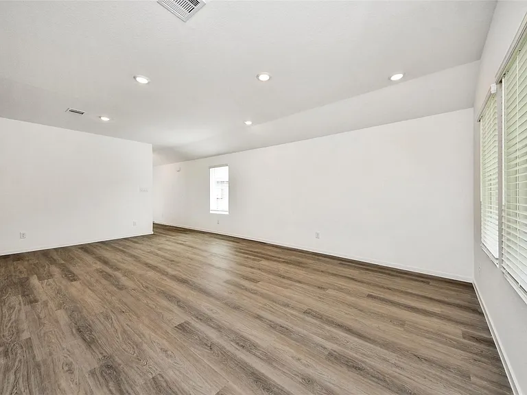 27458 Serene Pine Dr — Photo 18