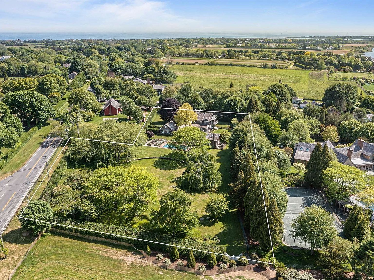 652 Sagaponack Road, Sagaponack, NY 11962 MLS 3475505 Zillow