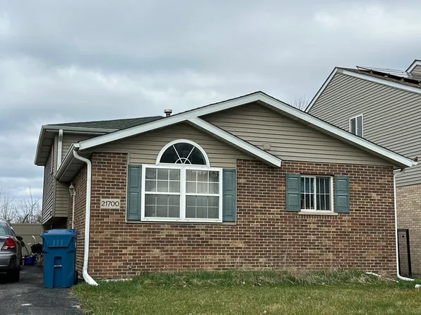 21700 Peterson Ave, Sauk Village, IL 60411