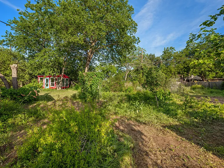 3811 Byron Dr — Photo 23