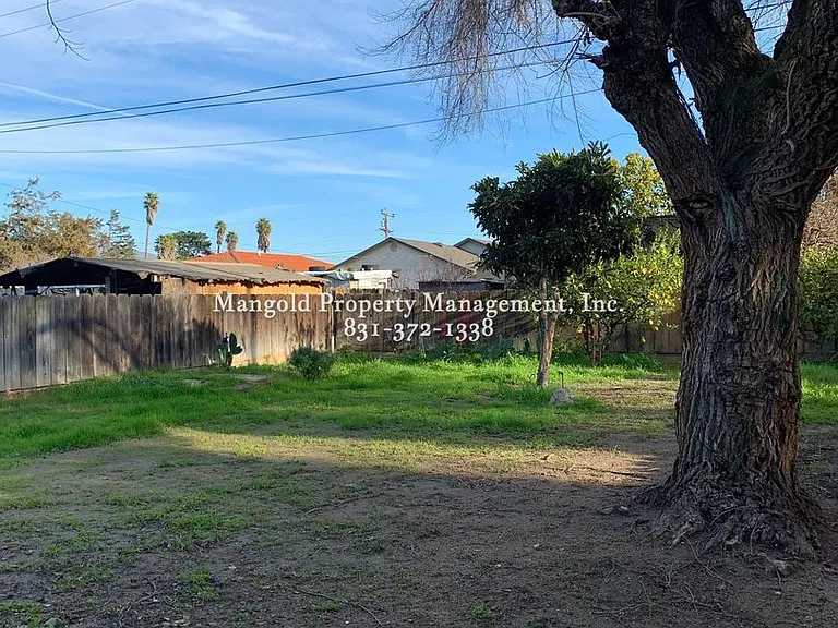 230 2nd St — Photo 8