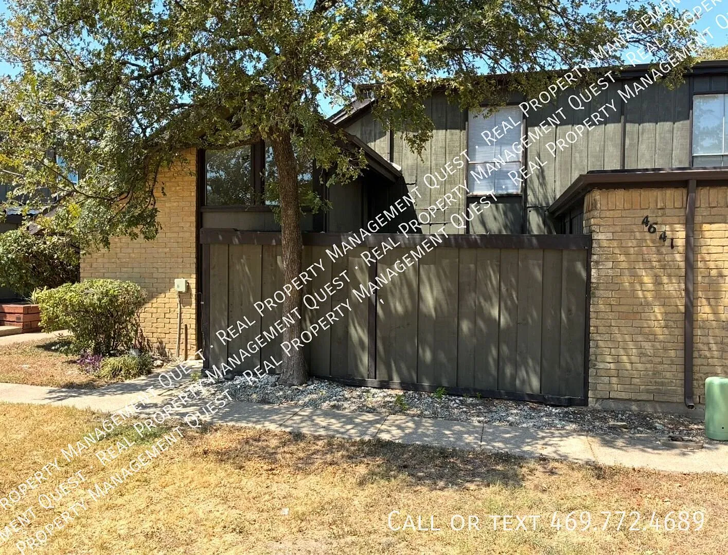 2 bed, 1046 sqft, $1,590 — Photo 1