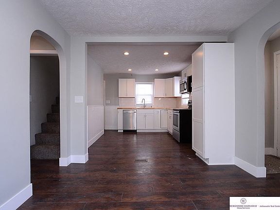 5th image of 5413 S 49th St