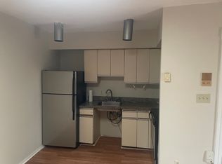 443 N 8th St APT 4, Allentown, PA 18102