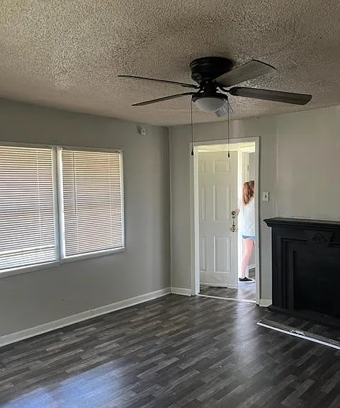 3612 Case St — Photo 2