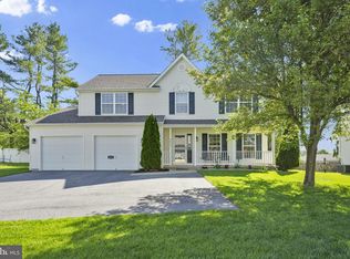 4233 Tumbrell Dr, Hampstead, MD 21074