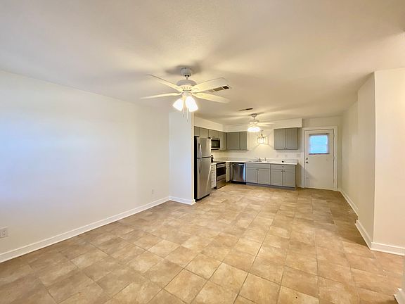 4th image of 9519 Lillian Hwy