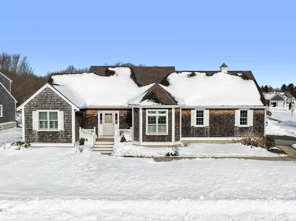 62 Country Way Unit 62, South Dartmouth, MA 02748