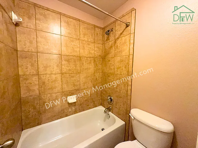 9709 Gessner Dr — Photo 25