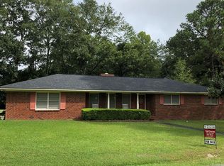 1502 Ridgeway Dr, Vidalia, GA 30474