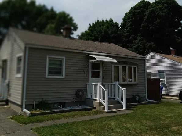 156 Slater Ave, Springfield, MA 01119