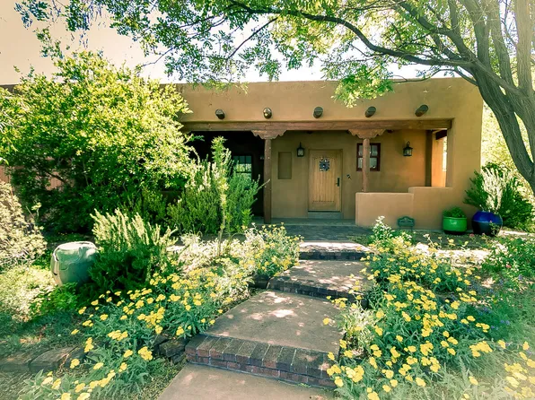 1420 Jefferson St NE, Albuquerque, NM 87110