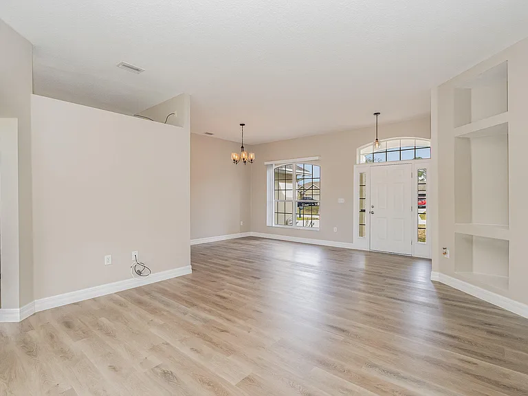 328 Hammonton St SW — Photo 5