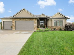 6721 Granite Ridge Ct, Lincoln, NE 68526