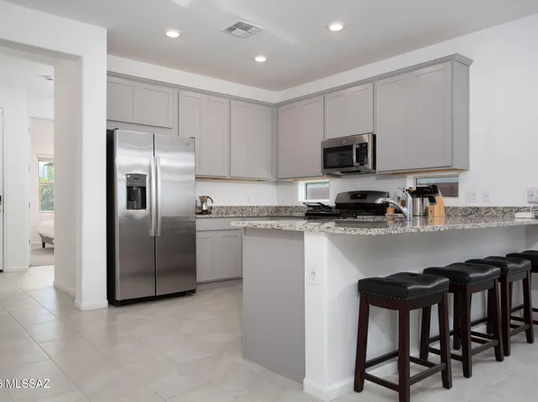 7912 S Bonanza Park Dr, Tucson, AZ 85747