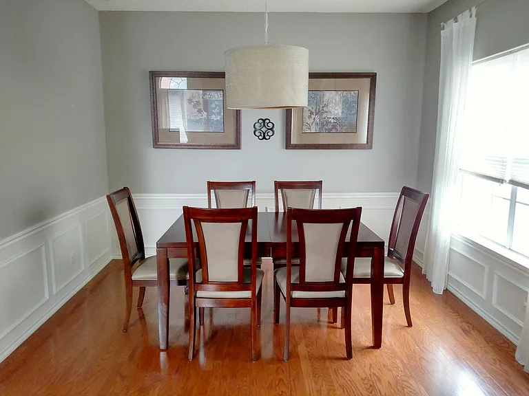 2219 Dallas Dr — Photo 4