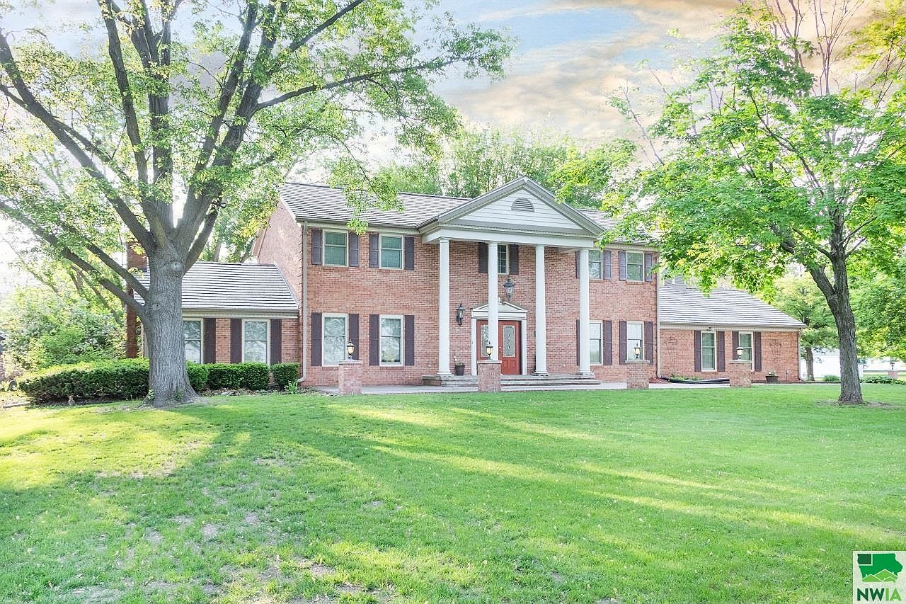 309 West St, Whiting, IA 51063 MLS 821497 Zillow