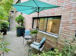 343 4th Ave #AB, Kirkland, WA 98033