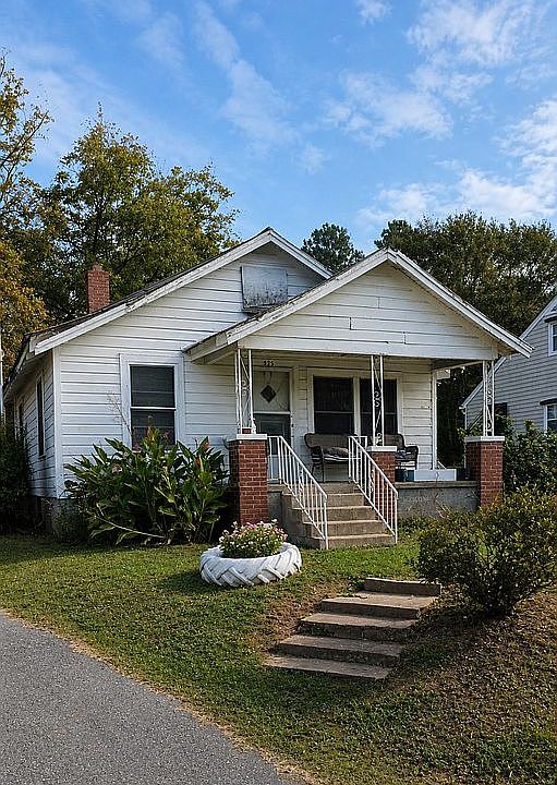 1st image of 525 McLure St