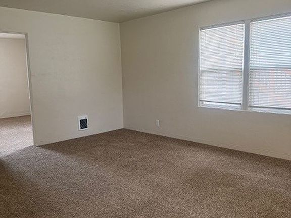 4th image of 1061-1077 Edgewater St NW #1067-02