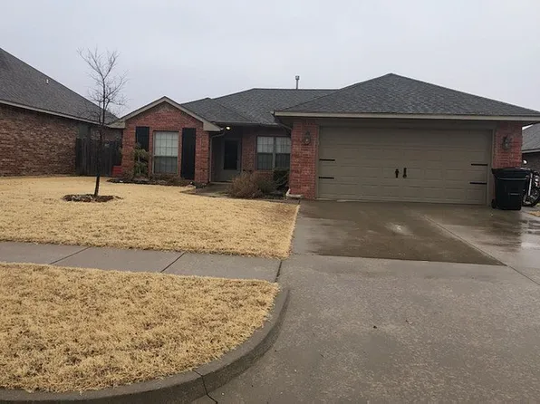 4116 Kensington Dr, Moore, OK 73160
