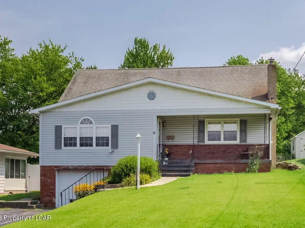 6 Ash St, Dupont, PA 18641