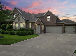 26623 Ridgefield Park Ln, Cypress, TX 77433
